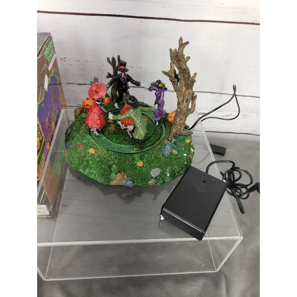 Lemax Tabletop Accent Ceramic Animated Light Skeleton Jamboree‎